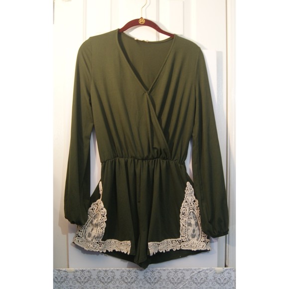 Alter'd State Small Green Romper Lace Detailing & Gathered Long Sleeves Olive - Picture 4 of 9